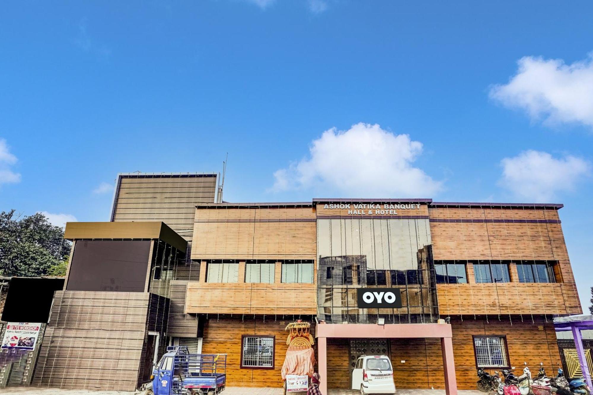 Oyo Flagship Hotel Ashok Vatika Banquet Hall Ранчі Екстер'єр фото